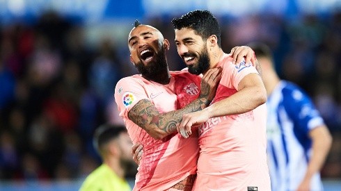 Vidal y Suárez son compañeros en el Barça