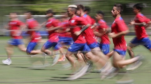 La ANFP asegura que los jugadores necesitan de cuatro a seis semanas de entrenamientos antes de la competencia