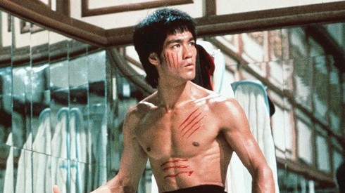Bruce Lee construyó su propio mito en la industria del cine. Su filosofía traspasa las fronteras y en ESPN 30x30 queda de maanifiesto.