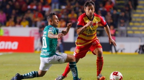 Jorge Valdivia se queda en Mazatlán FC