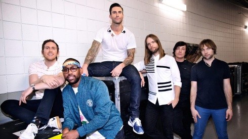 Maroon 5 en pleno, durante el backstage de uno de sus shows.