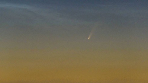 Así se ha visto el cometa en varios lugares del mundo.