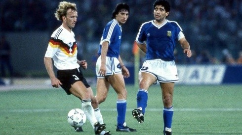 Brehme contra Argentina y Maradona en Italia 90.