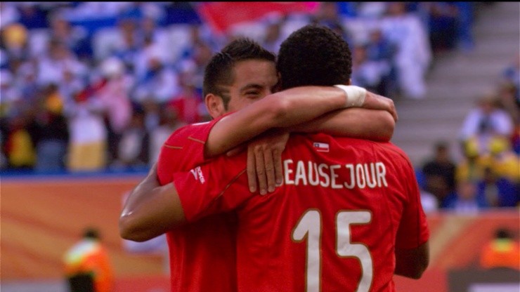 Arturo Vidal y Jean Beuasejour eran parte de la Selección Chilena que disputó el Mundial de Sudáfrica en el 2010.