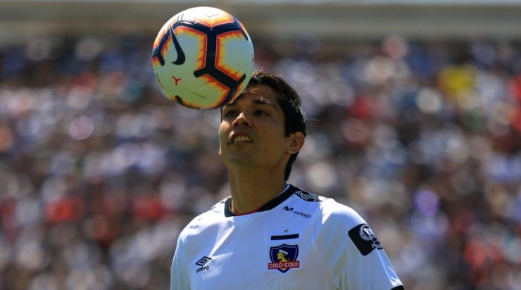 Matías Fernández ha jugado solamente cinco partidos desde su regreso a Colo Colo a principios de año (Agencia Uno)