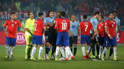 Álvaro Pereira contó todo lo que pasó tras la pelea entre Chile y Uruguay en Copa América 2015