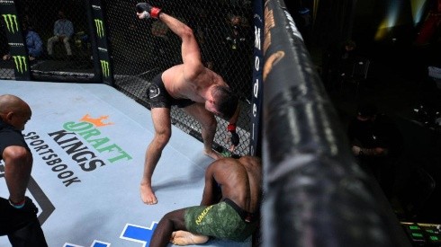 Vicente Luque vuelve a celebrar un triunfo en el UFC tras destrozar a Randy Brown por KO