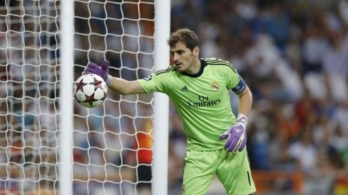 Casillas perteneció al Real Madrid por 25 años, logrando quedar en la historia como uno de los mayores ídolos en la historia merengue.