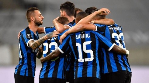 Inter de Milán busca el título de la Europa League