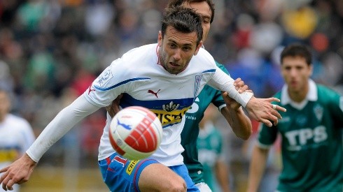 César Carignano tuvo un discreto paso por la UC en 2011, donde debutó con un gol ante Deportes Iquique.