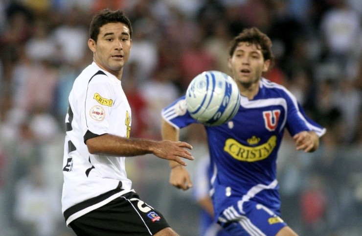 Tras su discreto paso por Colo Colo, Claudio Bieler se convirtió en figura del fútbol de Ecuador, conquistando torneos continentales.