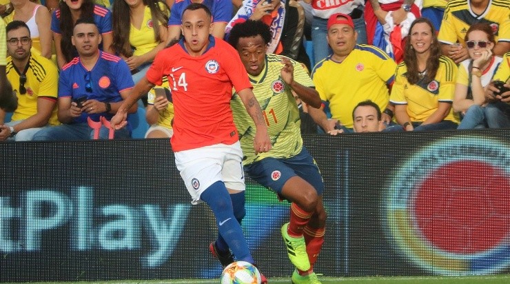 Fabián Orellana con la selección chilena