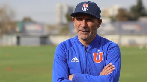 Mariano Puyol, ex capitán de la U y técnico de las infantiles azules.