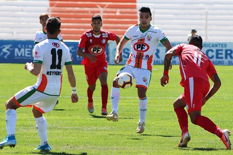 Unión La Calera y Cobresal animaron un entretenido partido válido por la novena fecha del Campeonato Nacional.