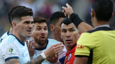 Argentina informa que Lionel Messi podrá estar en el debut con Ecuador