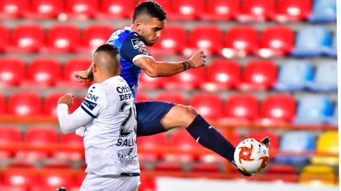 Sebastián Vegas fue a buscar un balón aéreo para convertir su primer gol con el Monterrey