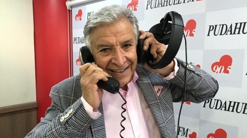 Pablo Aguilera es "voztro" histórico de Radio Pudahuel.