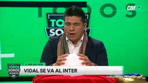 En diciembre de 2019 Toby Vega predijo que Vidal dejaría el Barcelona para recalar en el Inter de Milán de Alexis Sánchez.