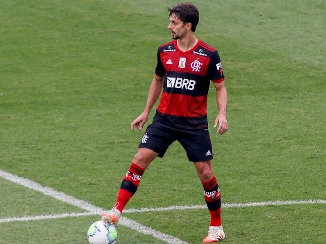 Crack de Flamengo jugó Libertadores con Covid-19