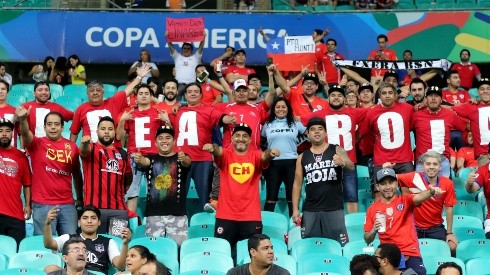 Chile podría jugar ante Perú con hinchas en el estadio.
