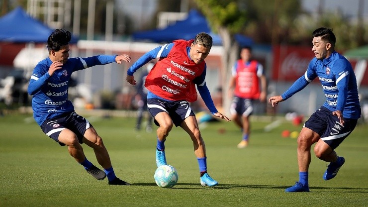 Selección chilena se prepara para las eliminatorias Selección chilena se prepara para las eliminatorias