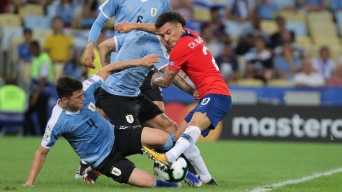 Chile debuta con Uruguay en el inicio del camino a Qatar 2022 en el Estadio Centenario de Montevideo, ante Uruguay.