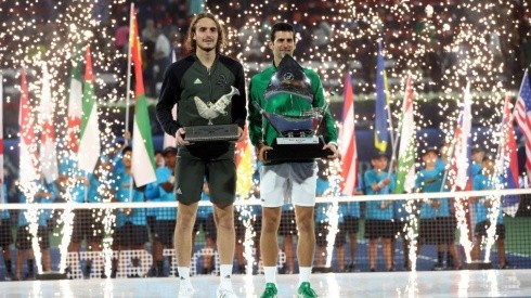 Stefano Tsitsipas y Novak Djokovic se enfrentaron en la final del ATP Dubai de este año