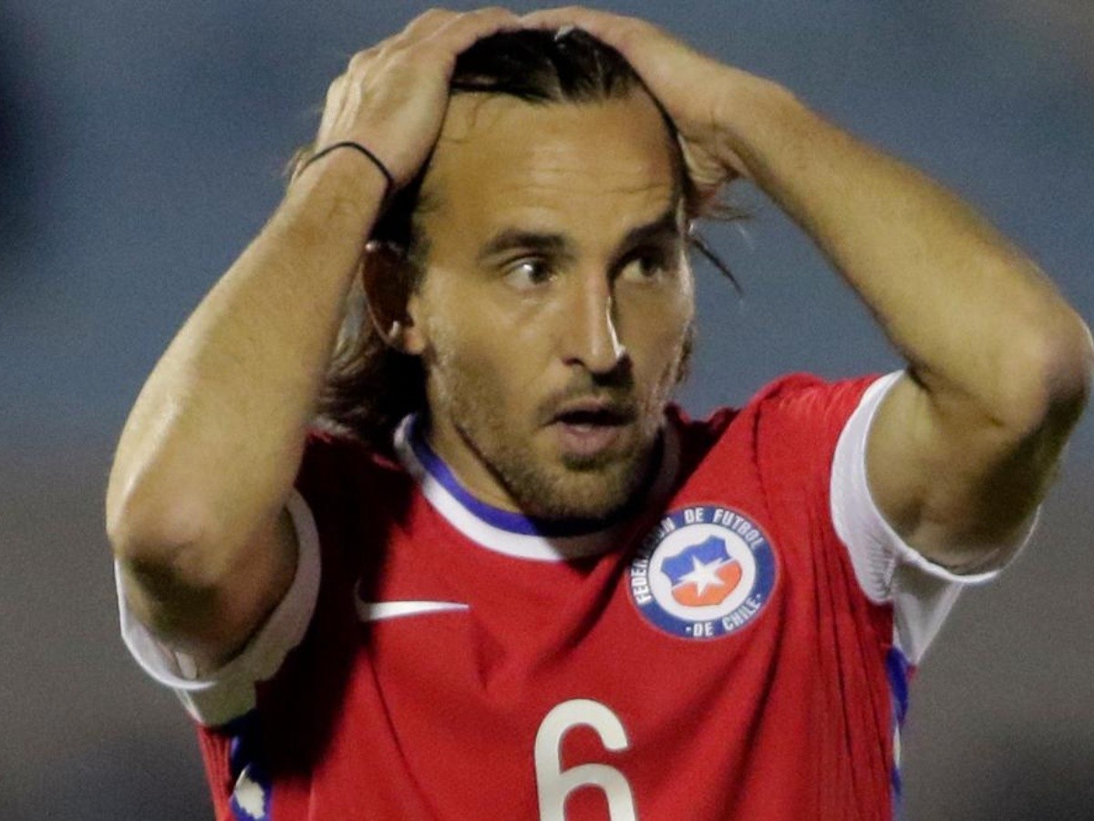 Eliminatorias: José Pedro Fuenzalida estalla contra el árbitro de Chile vs Uruguay | RedGol
