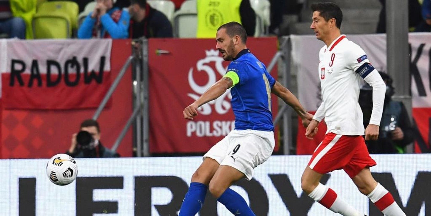 Polonia vs Italia en la fecha 3 del Grupo A de la UEFA ...