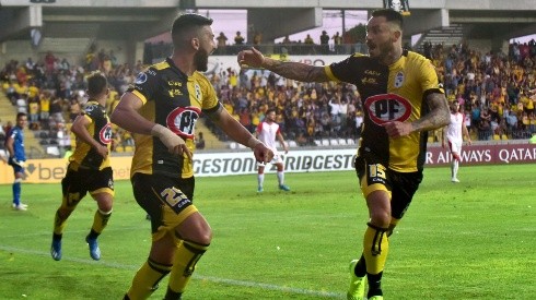 Coquimbo Unido recibe a Estudiantes de Mérida en la ida de la segunda fase de la Copa Sudamericana.