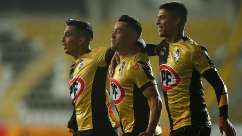 Coquimbo Unido se impuso con autoridad a Estudiantes de Mérida y da un gran paso en la Sudamericana.