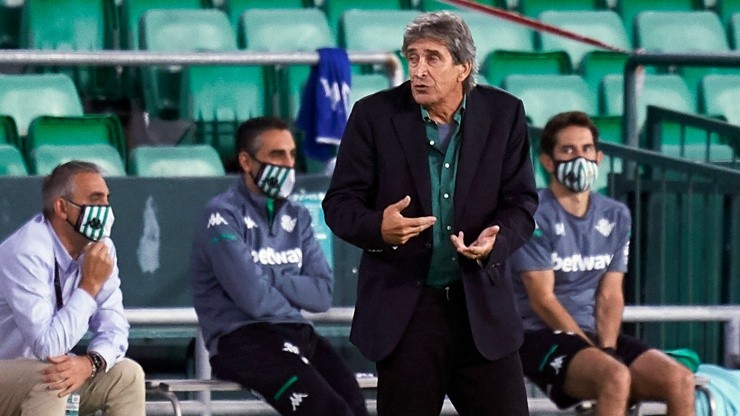 Manuel Pellegrini lamentó las decisiones del VAR que han perjudicado al Betis en La Liga de España. Foto: Getty Images
