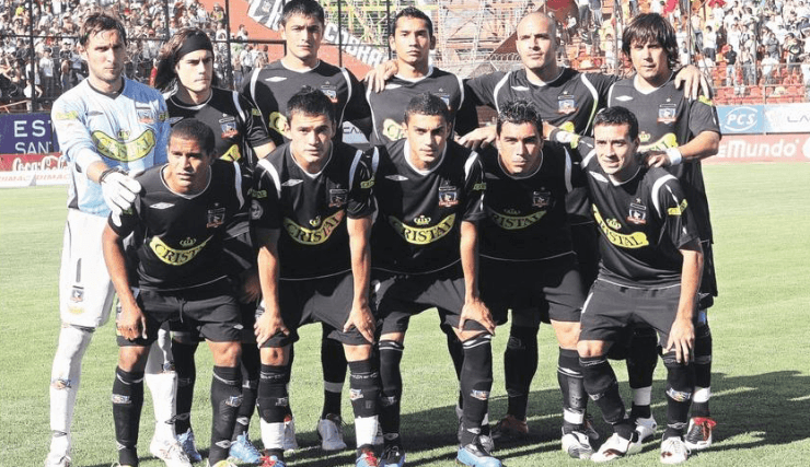 Con Esteban Paredes a la cabeza, Colo Colo enfrentó esa final en el 2009.