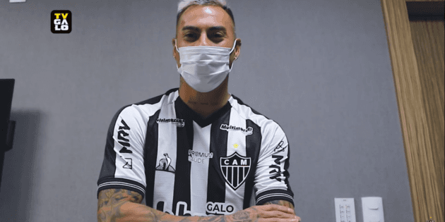 Eduardo Vargas feliz con su llegada al Atlético Mineiro ...