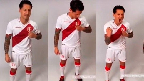 Gianluca Lapadula luce la camiseta de la selección peruana