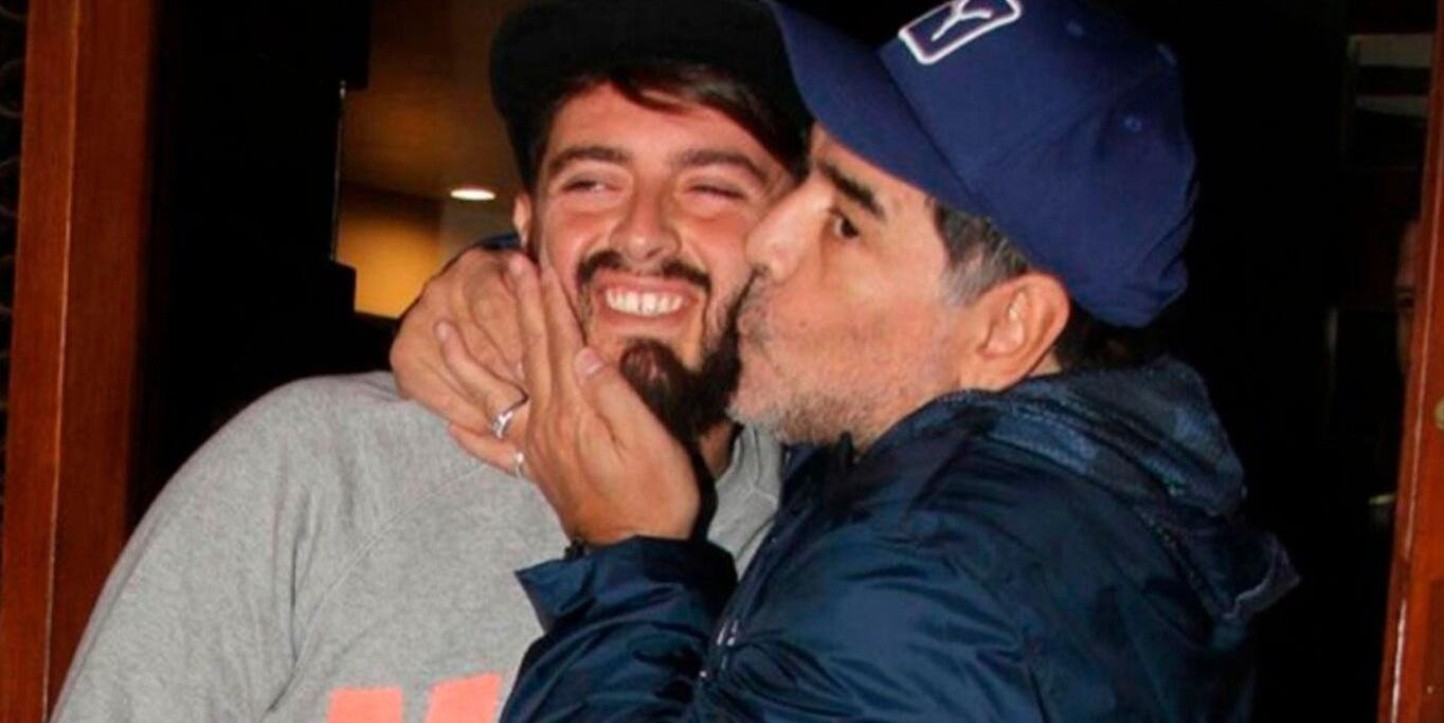 Diego Maradona: Su hijo Diego Maradona Sinagra es ...