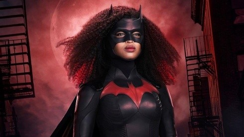 Javicia Leslie ya se había dejado ver como "Batwoman" en unos afiches de la serie.