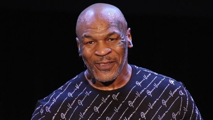 Mike Tyson regresará al ring con 54 años, en una exhibición ante el también veterano Roy Jones Jr. Foto: Getty Images