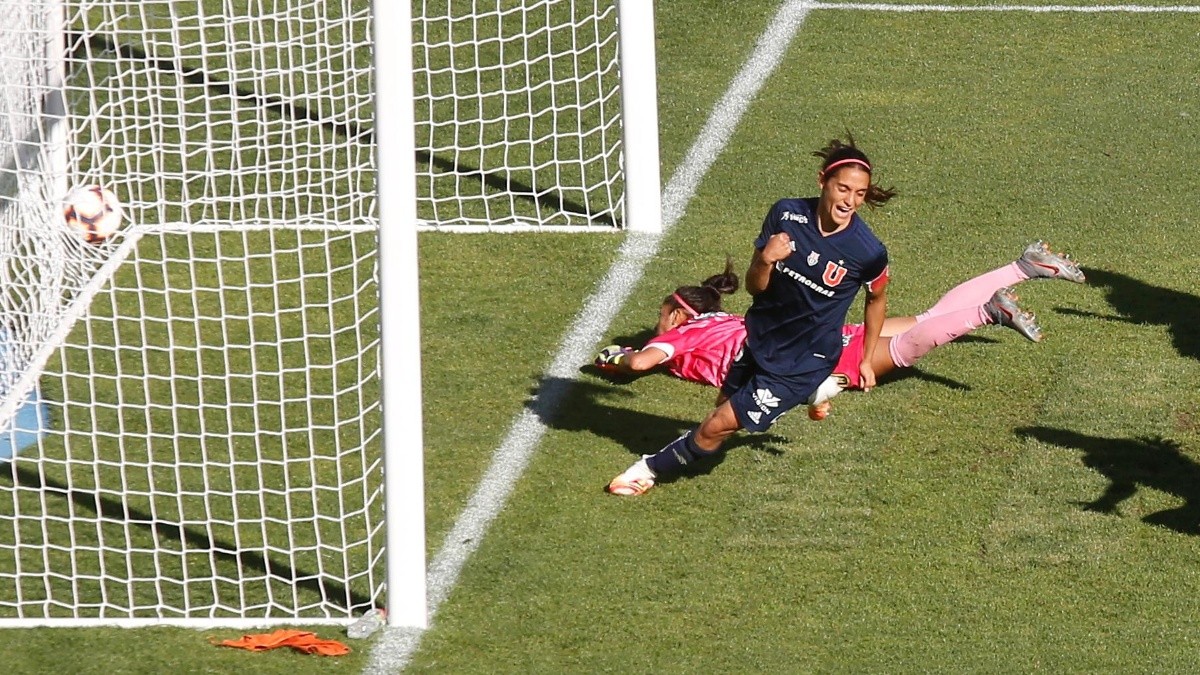 Fútbol Femenino: U. de Chile golea a UdeConce en el Campeonato Femenino y  es puntera absoluta | RedGol