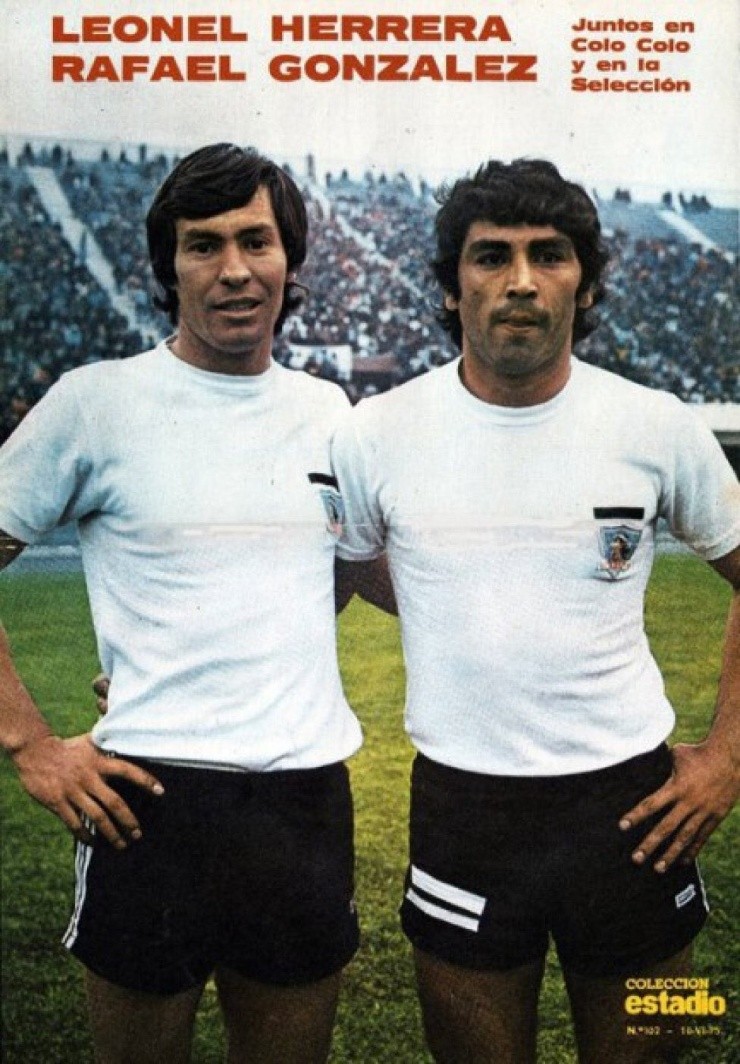 Leonel Herrera y Rafael González fueron la férrea defensa de Colo Colo por casi una década. Foto: Revista Estadio
