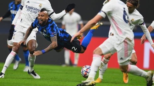 Arturo Vidal está en el ojo del huracán en la crisis del Inter de Milán, que tiene un duro desafío este sábado