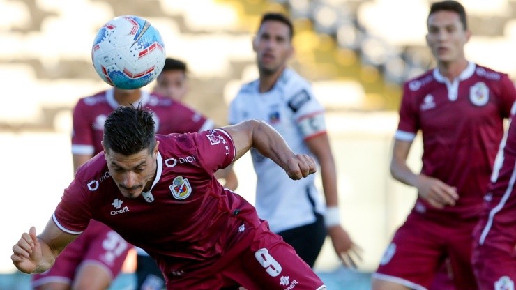 Colo Colo sigue en zona de descenso