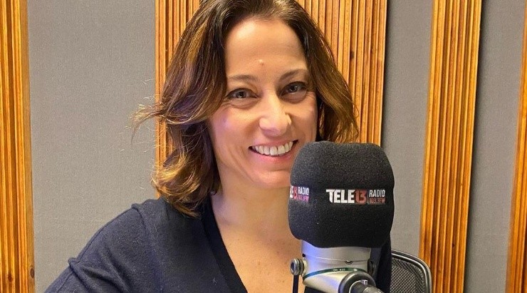 Constanza Santa María también trabaja para Tele13 Radio.