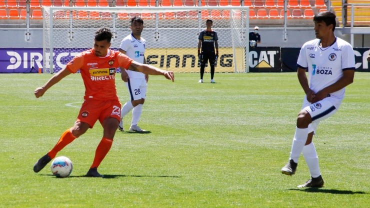 Cobreloa perdió los seis puntos ante el colista Deportes Santa Cruz en la presente temporada de Primera B. Foto: Agencia Uno