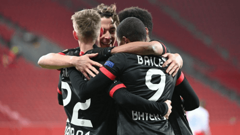 Leverkusen goleó y ganó su zona