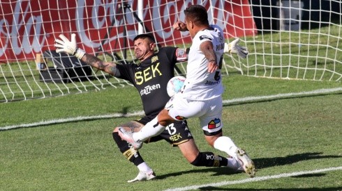 Javier Parraguez fue la figura de la victoria de Colo Colo sobre Unión Española en Santa Laura