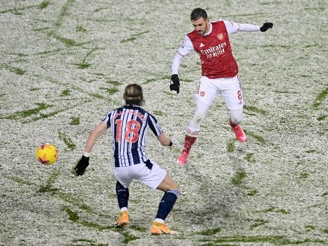 Nieve, goleada y doblete de Lacazette para el Arsenal