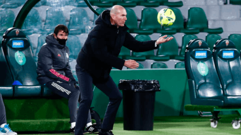 Marca asegura que Zidane no se mueve del Real Madrid