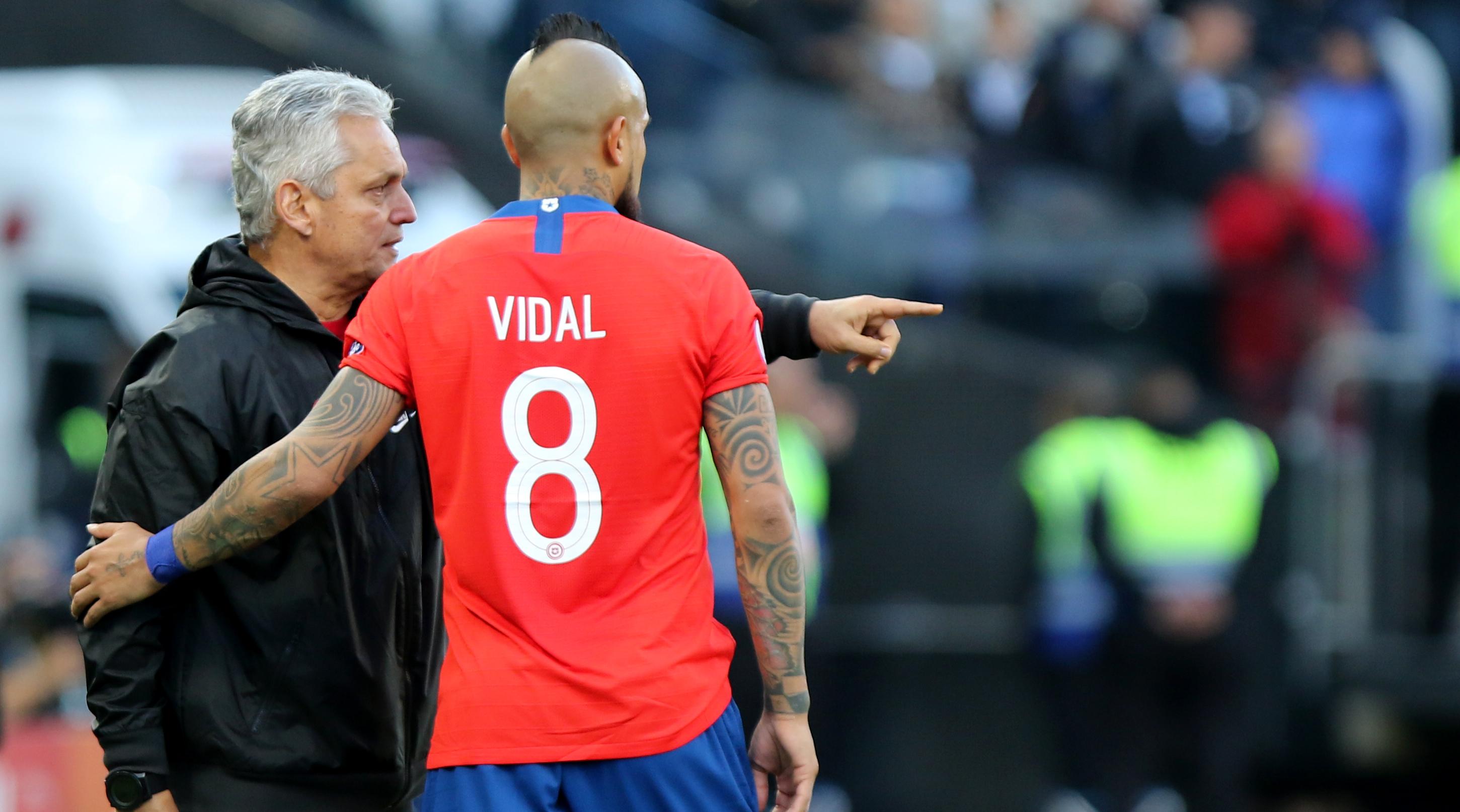 Vidal salió a defender con todo a Rueda tras su salida de la Roja