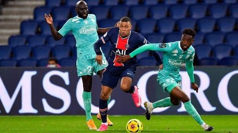 PSG necesita los tres puntos en su visita a Angers para no aumentar la distancia con el Lyon.